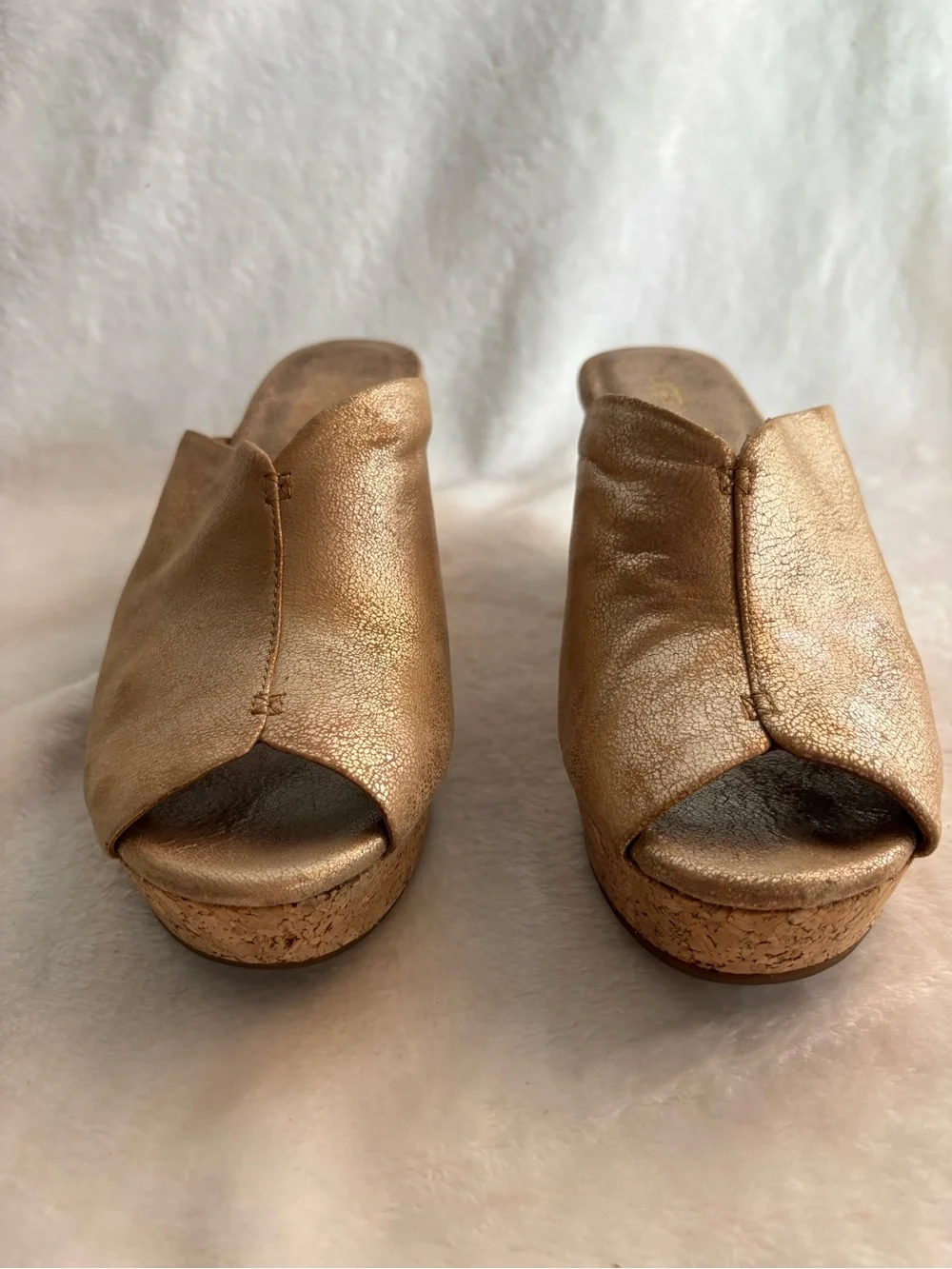 Ugg Australia Dominique Peep Toe Platform Cork Wedges Gold Size 9